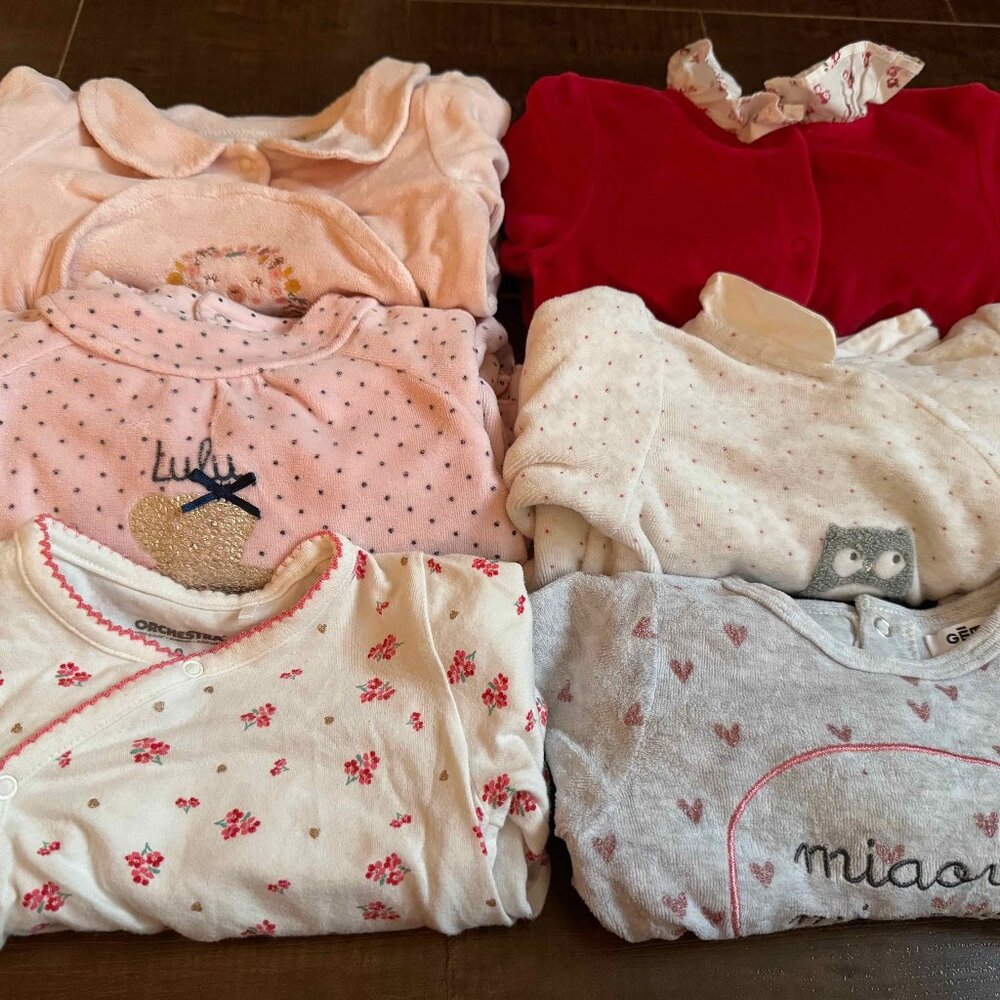 Bundle 6 Winter Pajamas 9months Baby Girl